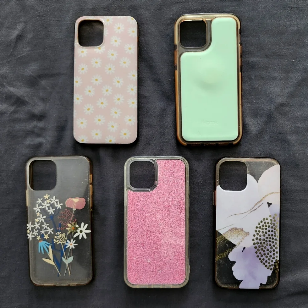 iPhone 12 cover